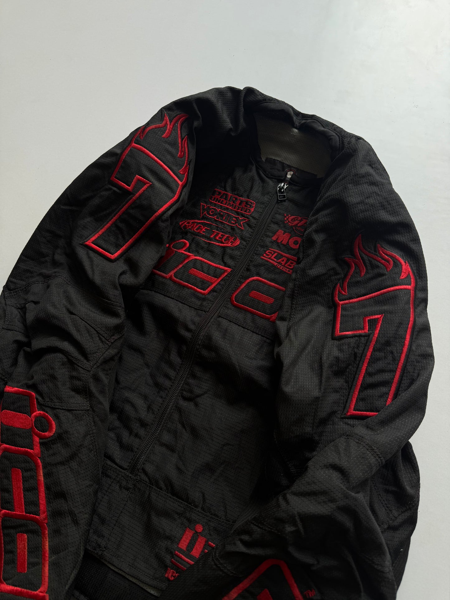 VINTAGE ICON MOTORS RACING JACKET 
(Looks good) (safety pads)