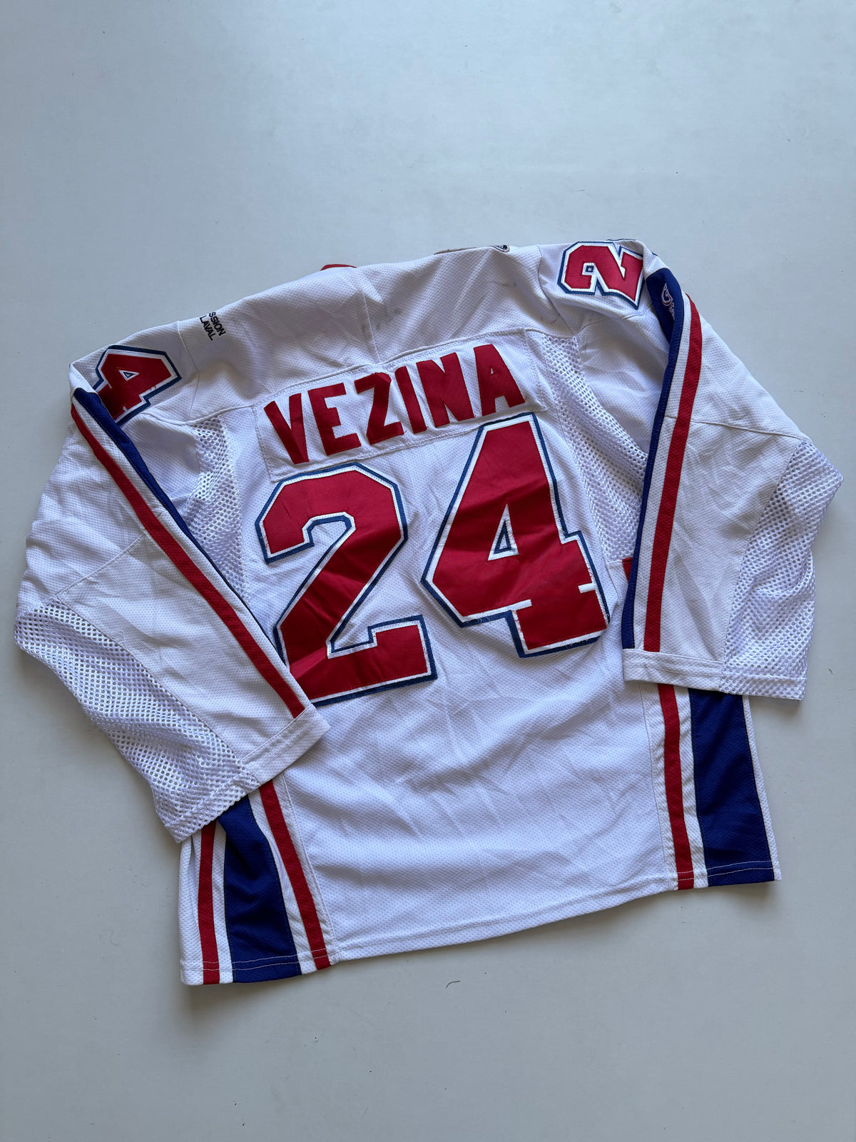 VINTAGE HOCKEY JERSEY