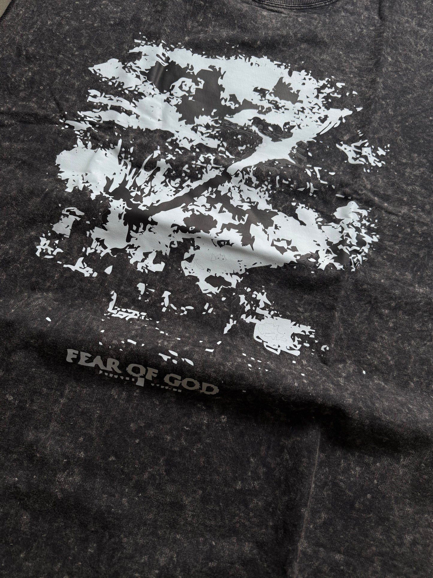 ELLC STUDIO ACID WASH SLEEVES TEE