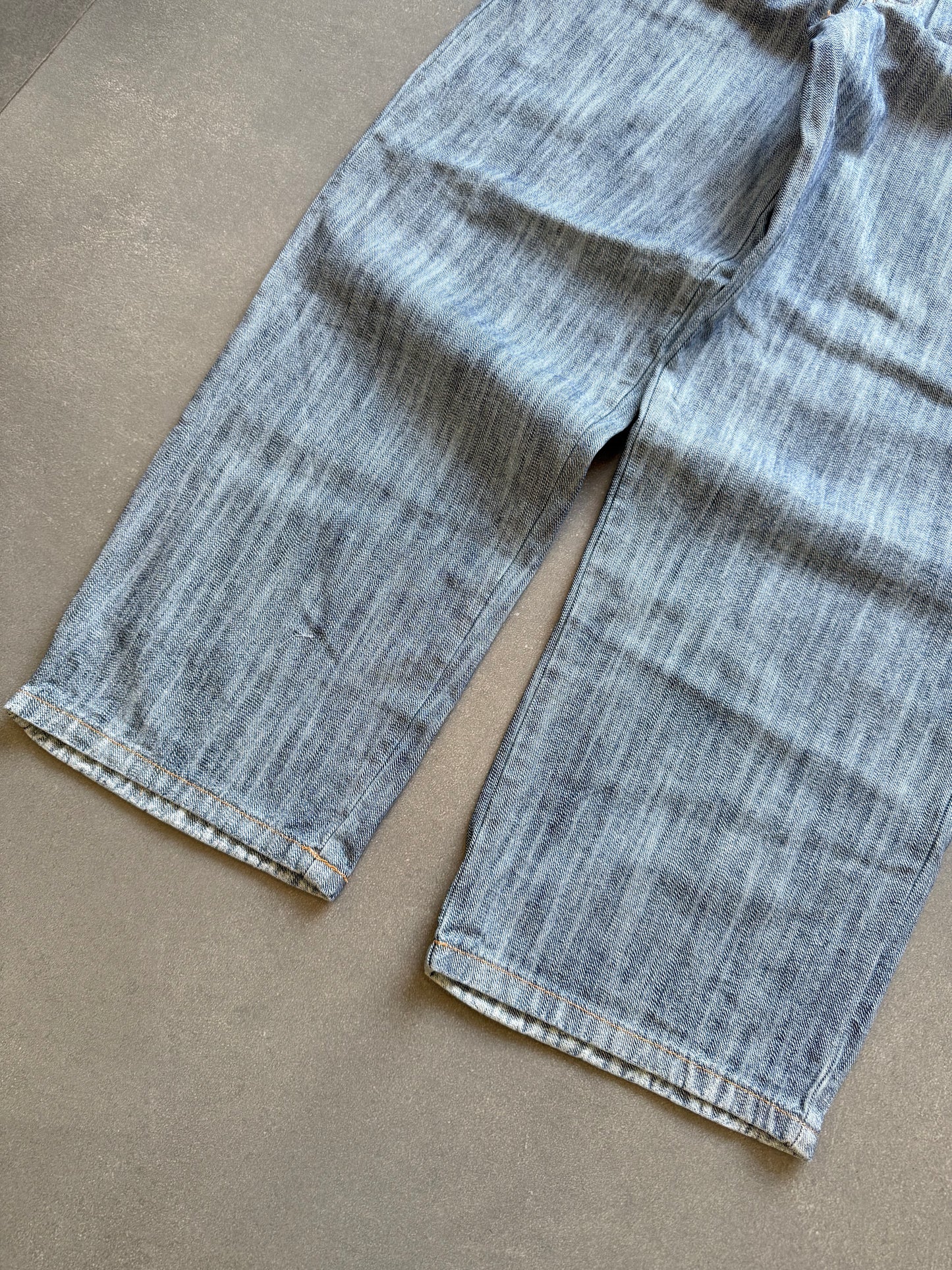 VINTAGE WASHED DESIGNER BAGGY DENIM