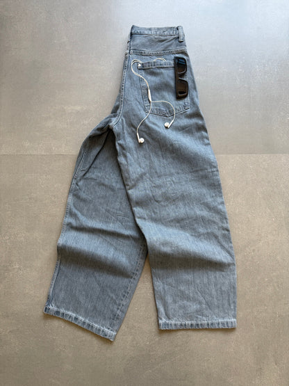 GREY BAGGY DENIM