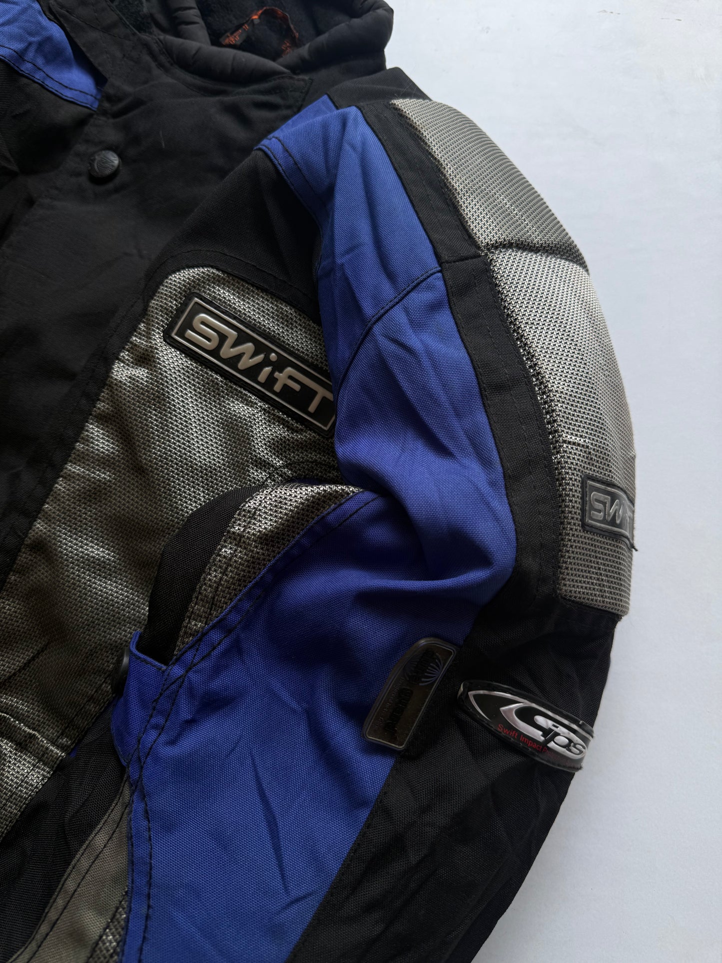 VINTAGE SWIFT SPEED QRACING JACKET 
(Looks good) (safety pads)