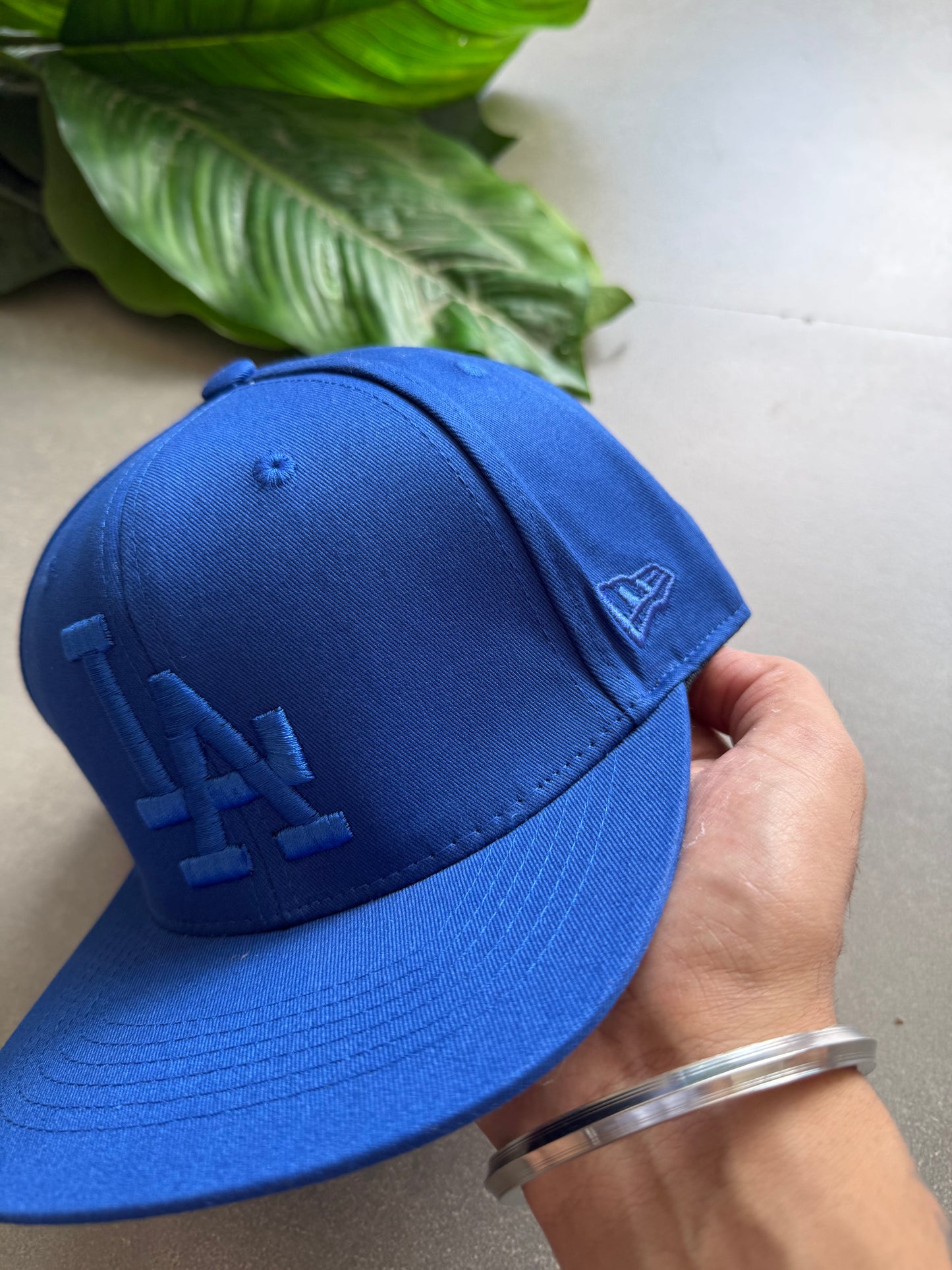 LA FITTED CAP