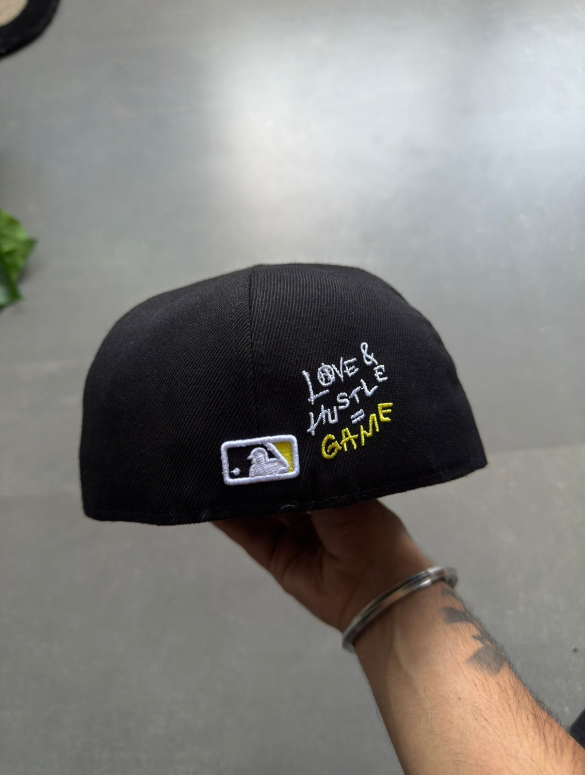 PIRATES FITTED CAP