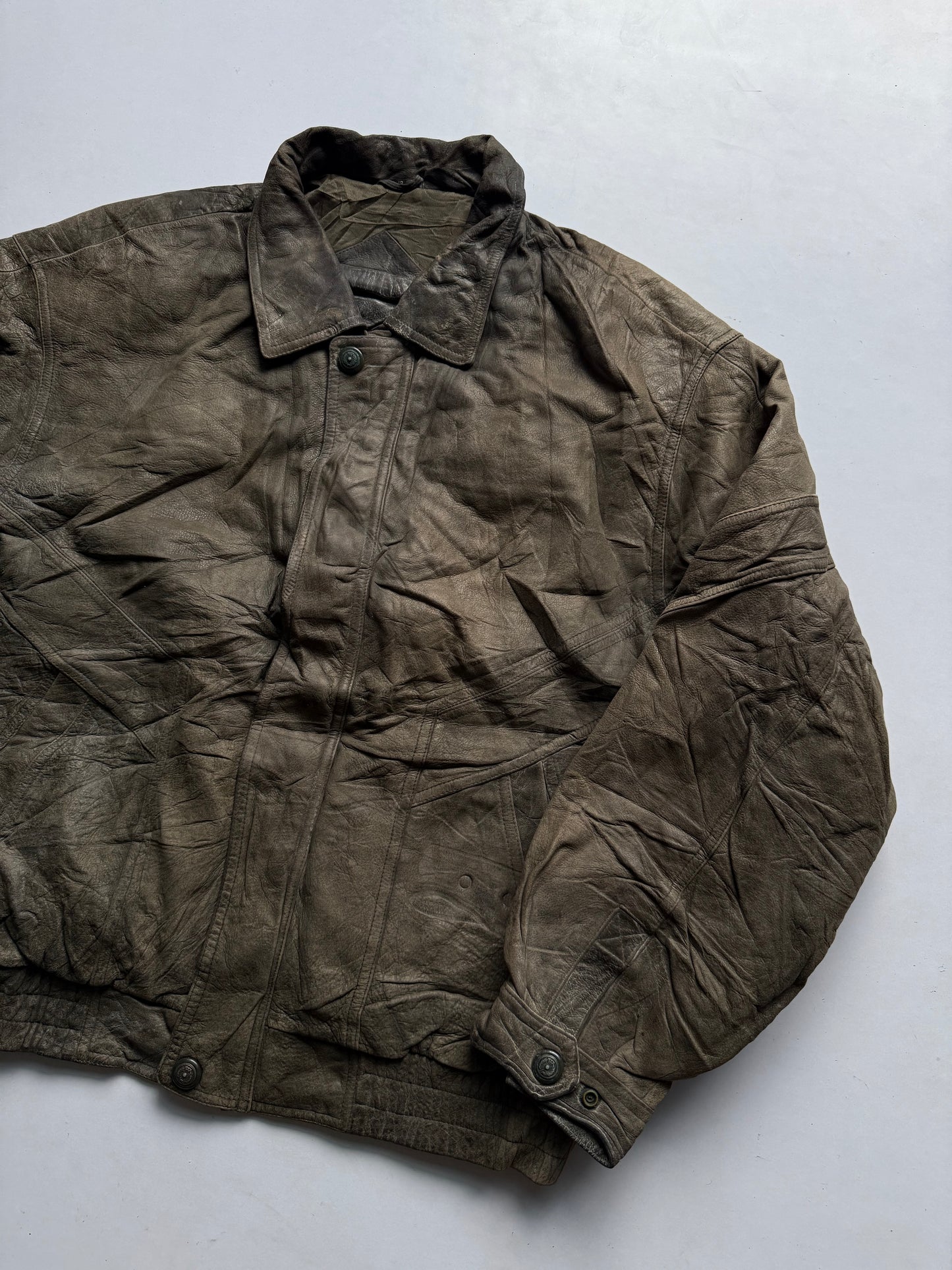 VINTAGE LEATHER JACKET