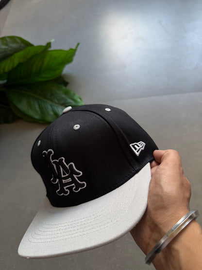 LA FITTED CAP