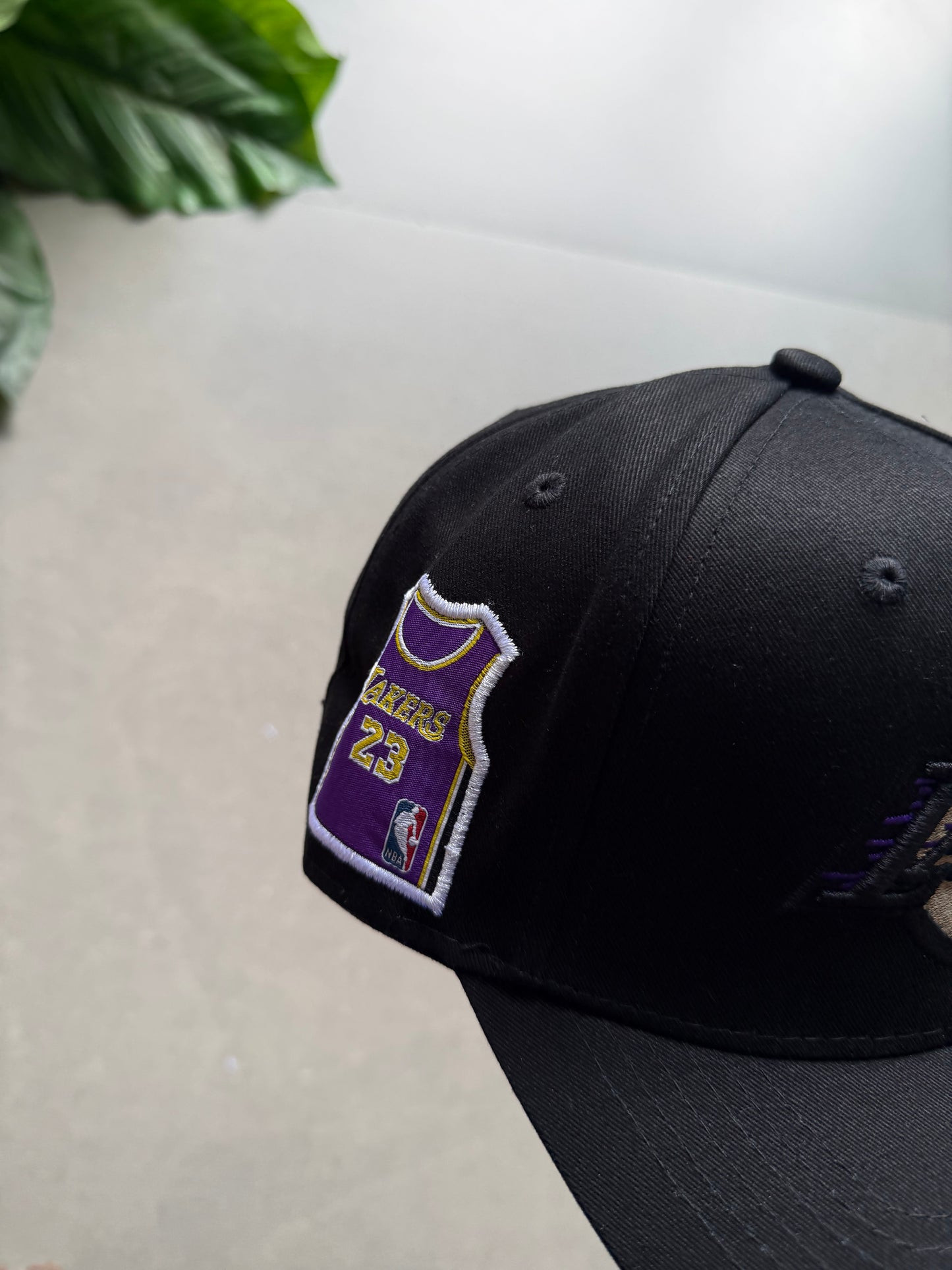 LAKERS ADJUSTABLE CAP
