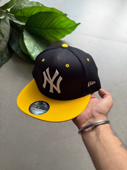 NY FITTED CAP
