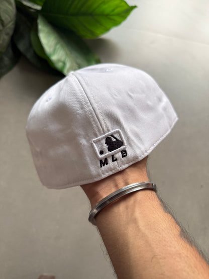 LA FITTED CAP