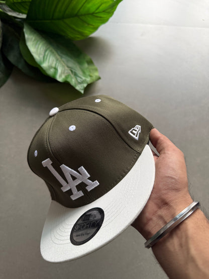 LA FITTED CAP