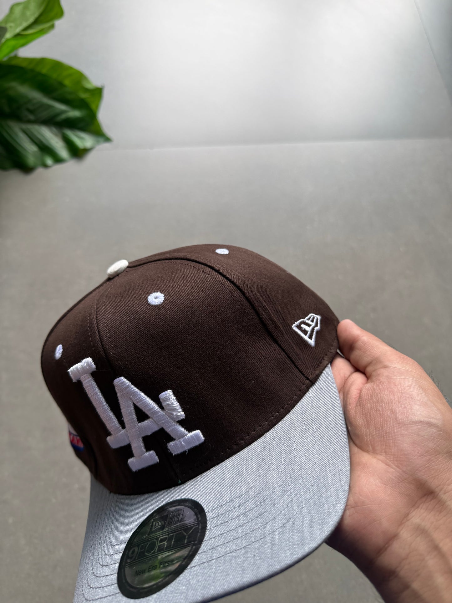 LA ADJUSTABLE CAP