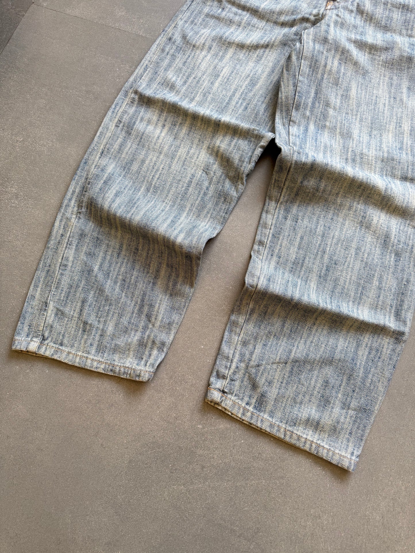 VINTAGE WASHED DESIGNER BAGGY DENIM