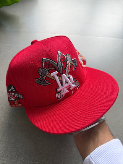 LA EMBROIDERED FITTED CAP