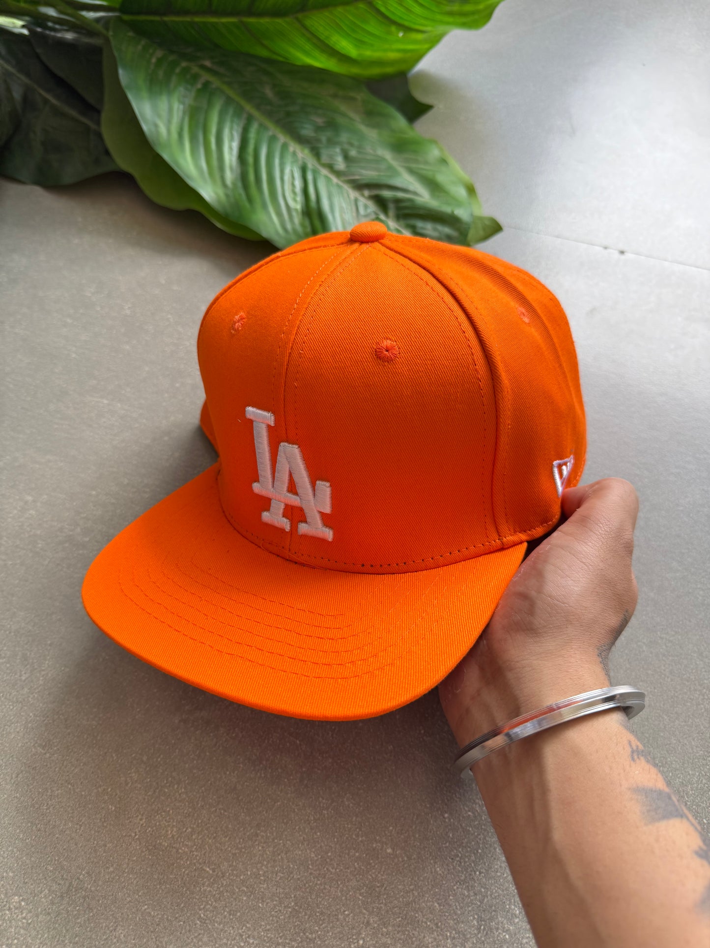 LA FITTED CAP