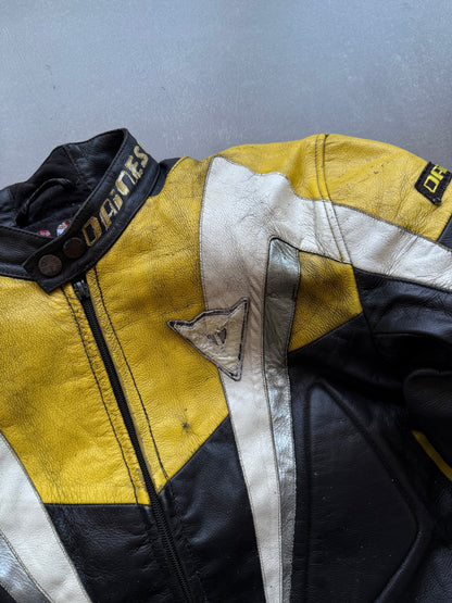 VINTAGE RARE DAINESE LEATHER BIKER JACKET (Safety pads)