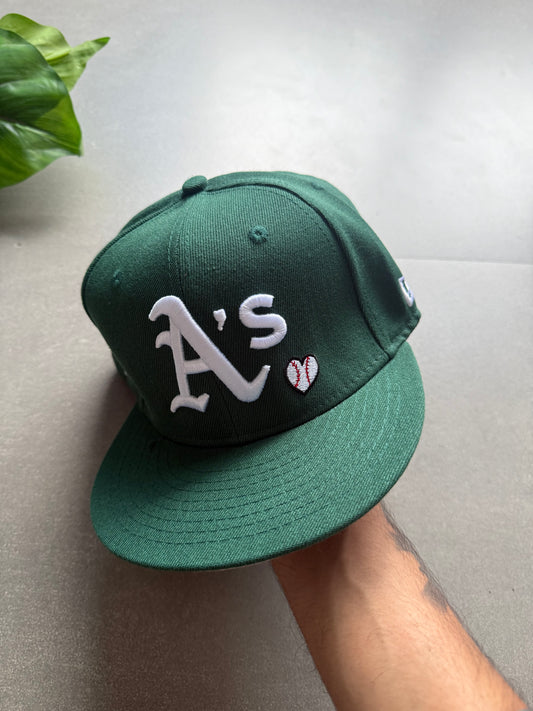 OAKLAND CUSTOMISED FITTED CAP