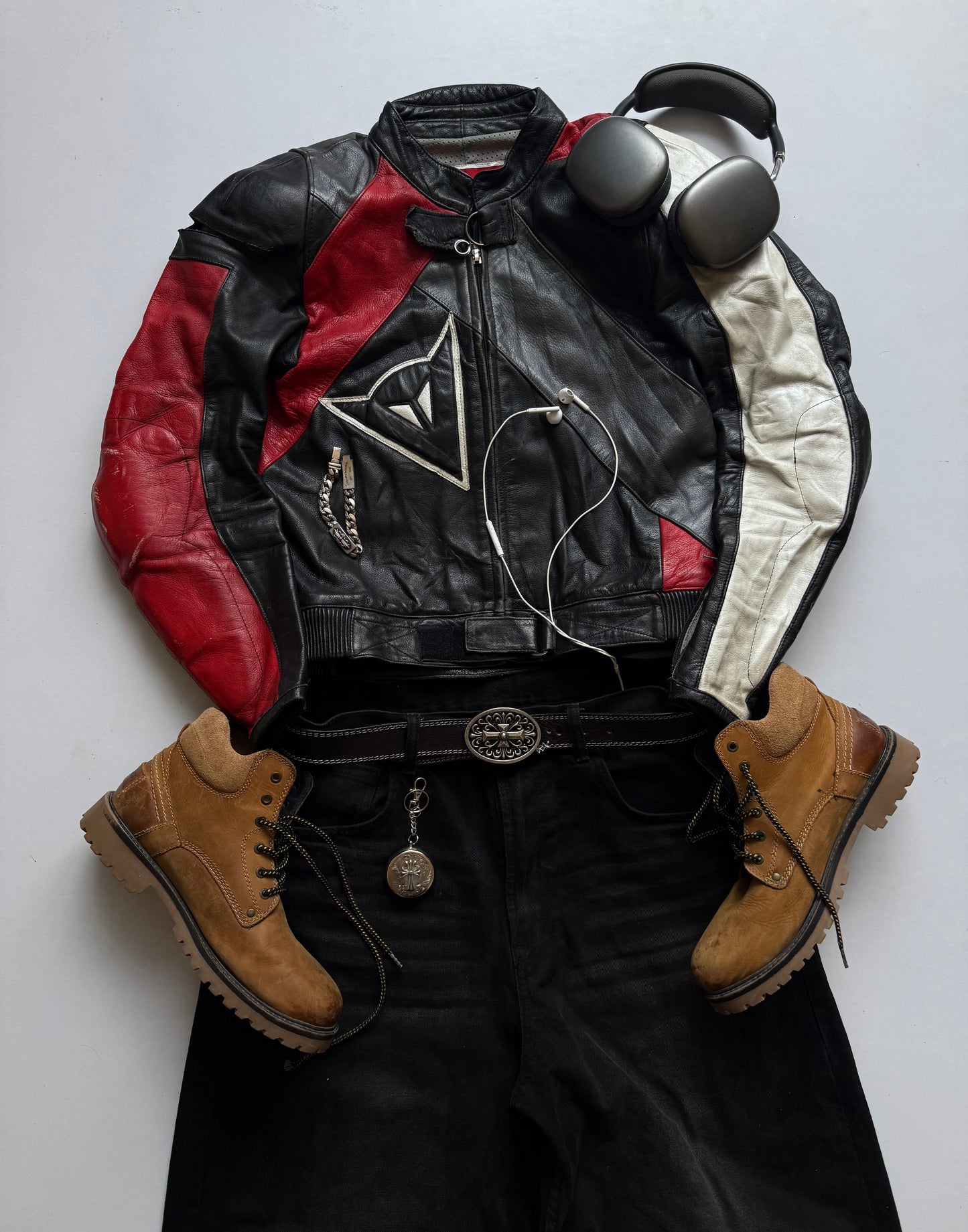 VINTAGE 90’s RARE DAINESE LEATHER RACING JACKET 
(Rare find) (Safety pads)