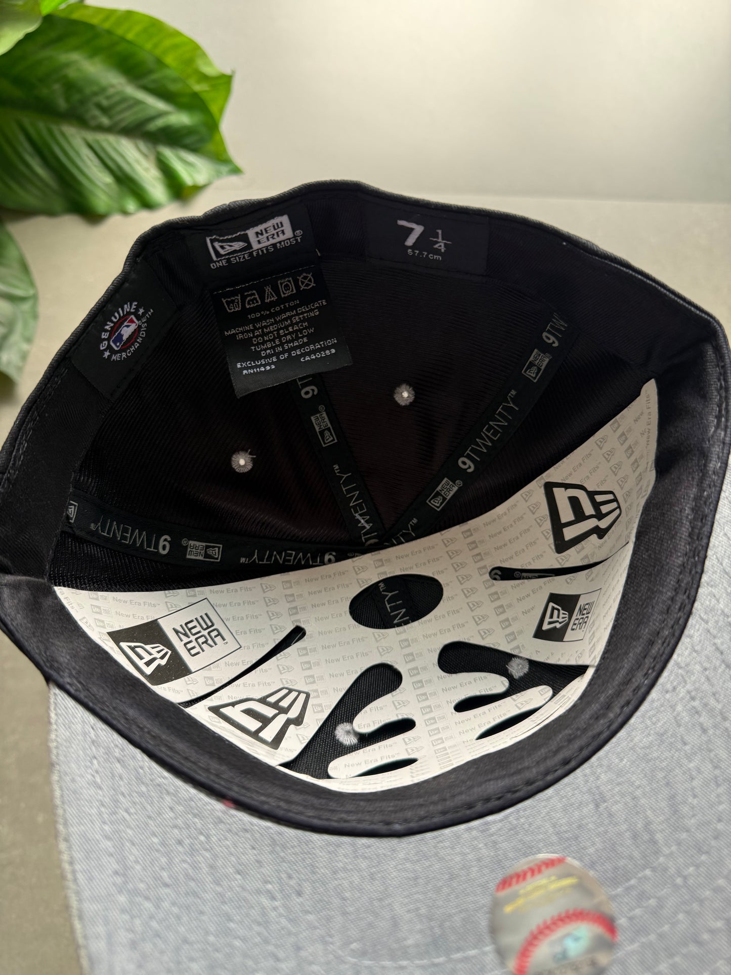 NY FITTED CAP