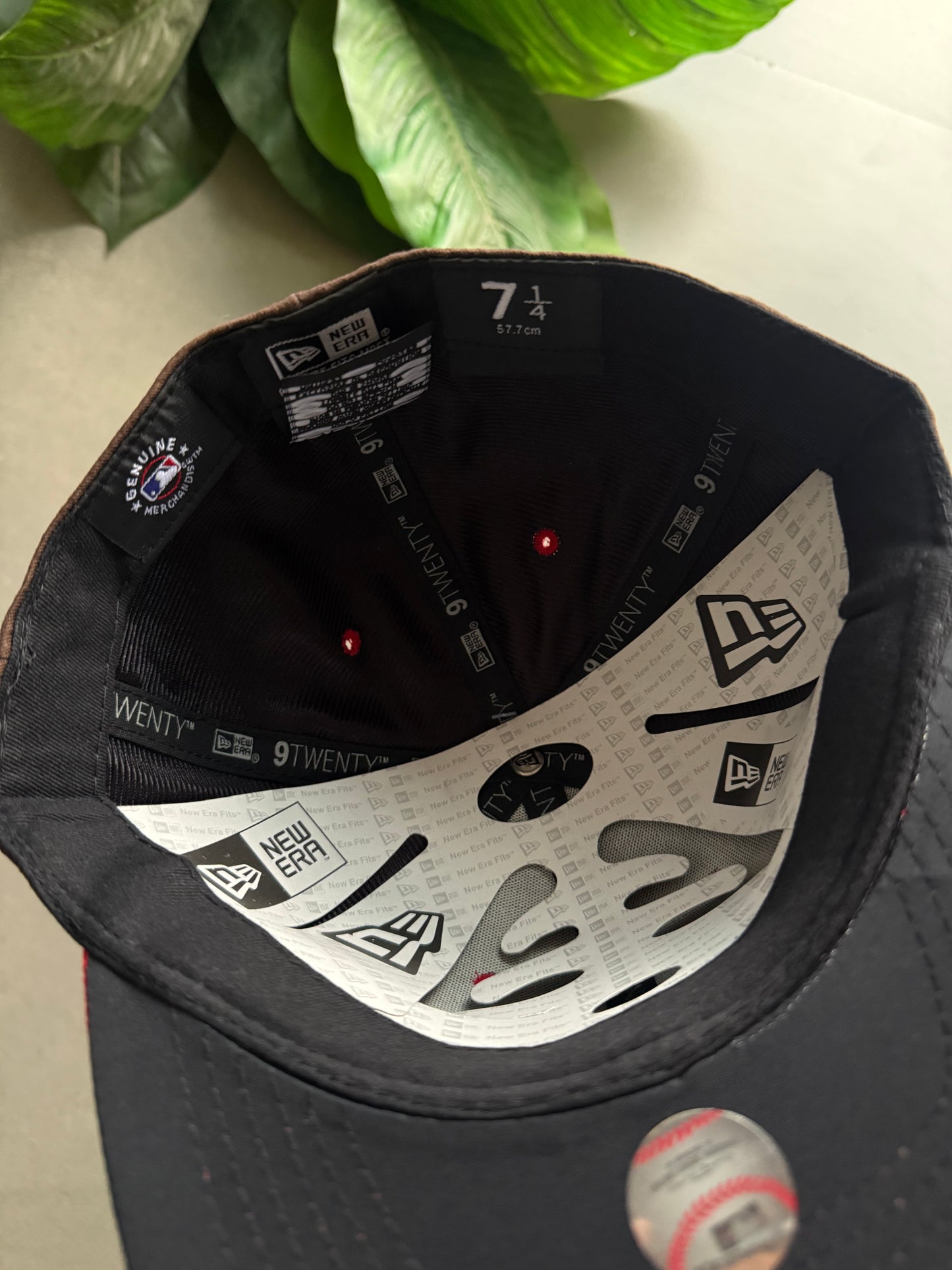 LA FITTED CAP