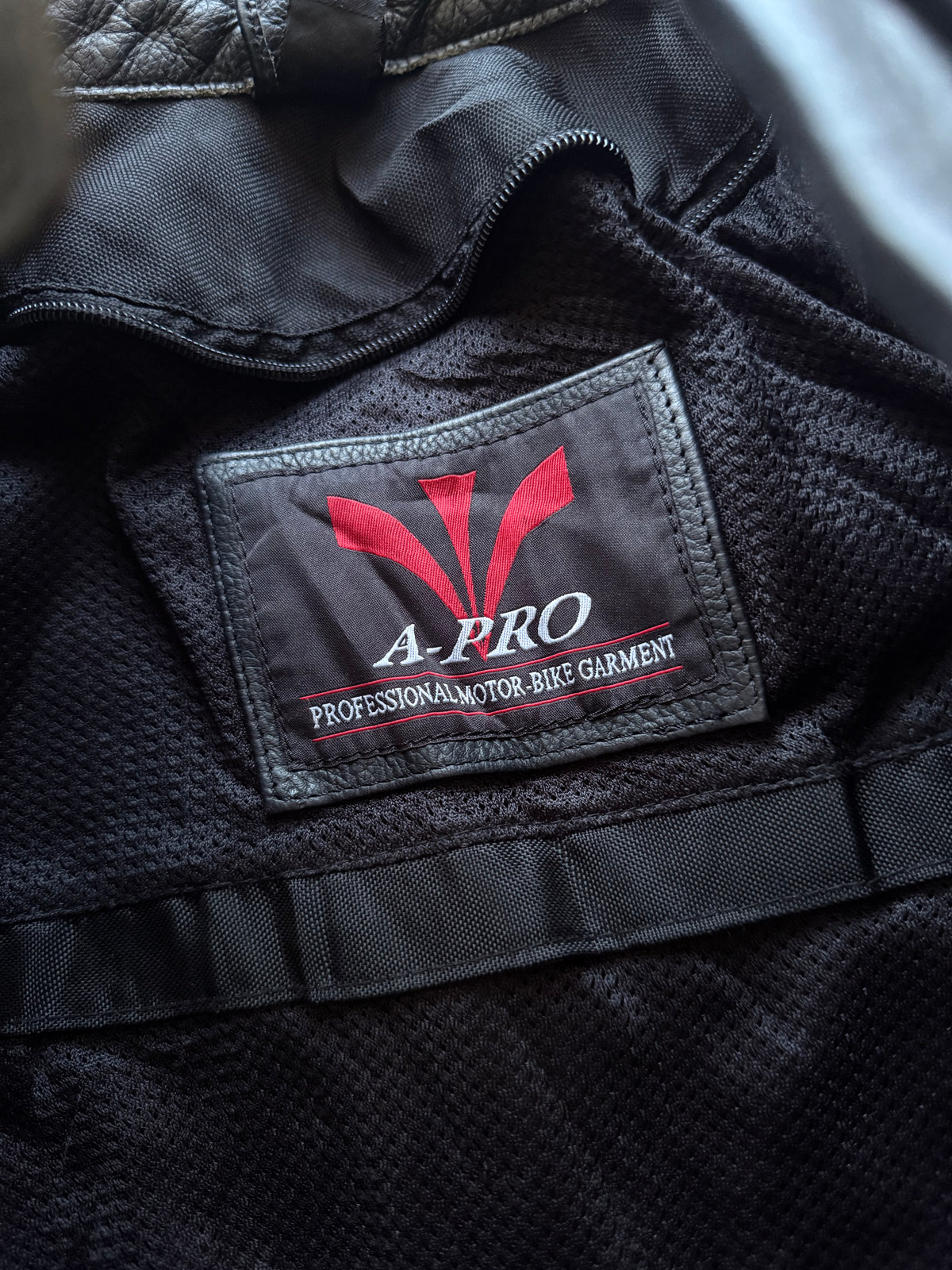 VINTAGE A-PRO LEATHER RACING JACKET (Safety pads)