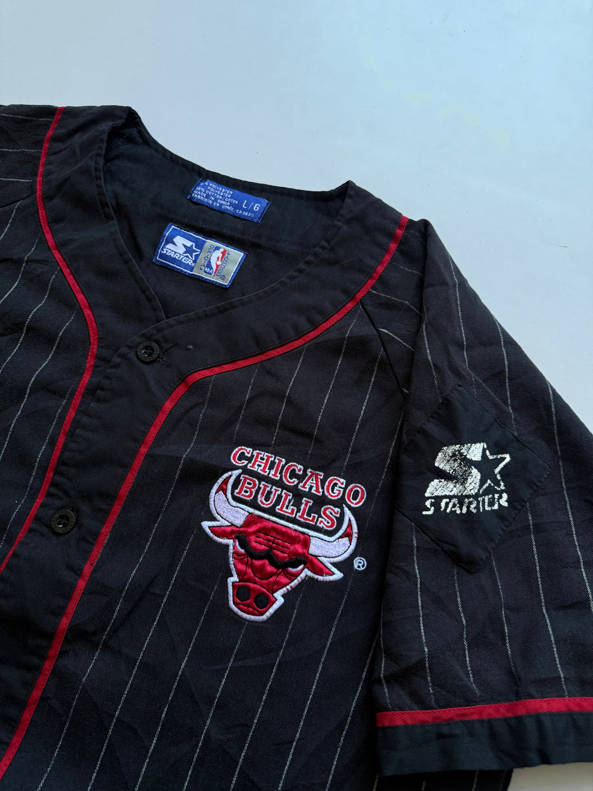 VINTAGE 90’s RARE NBA STARTER CHICAGO BULLS PIN STRIPE JERSEY