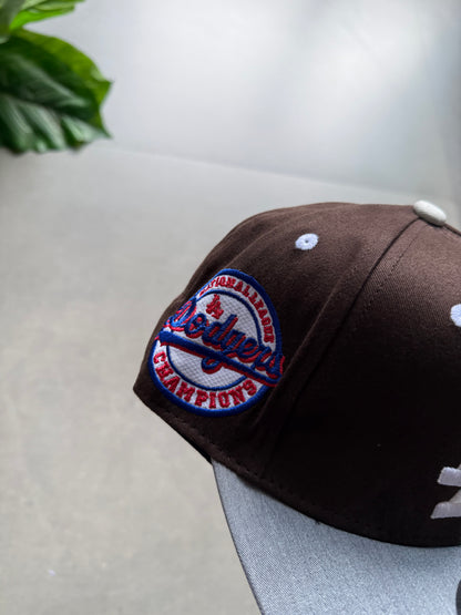 LA ADJUSTABLE CAP
