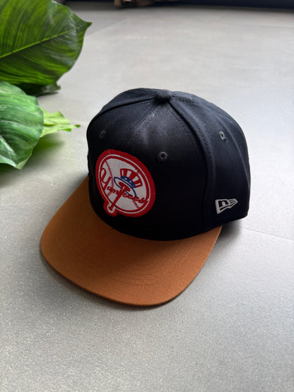 YANKEES FITTED HAT