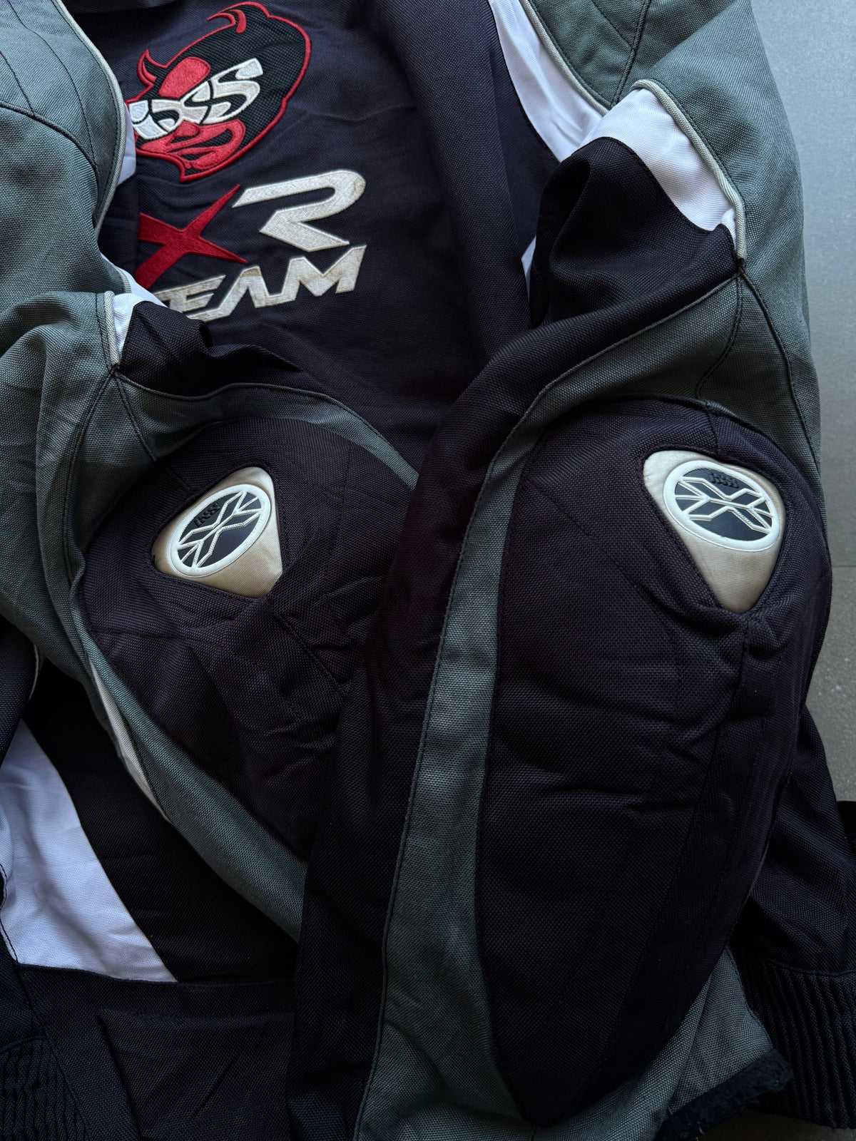 VINTAGE RARE IXS RACING JACKET (Safety pads)