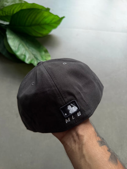 LA FITTED CAP