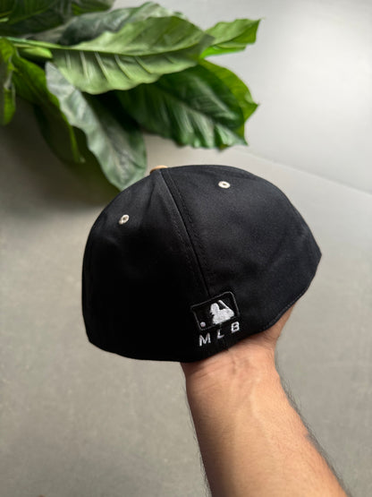 LA FITTED CAP