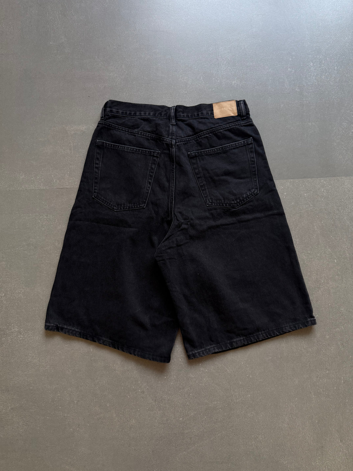 WASHED CHARCOAL JORTS