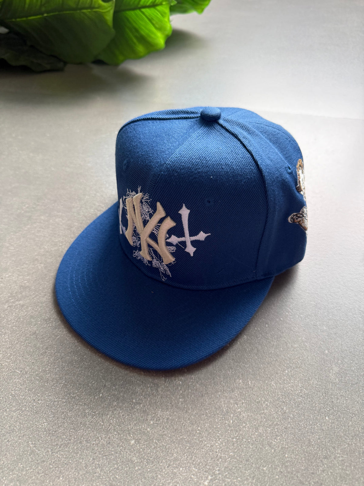 NY EMBROIDERED FITTED CAP