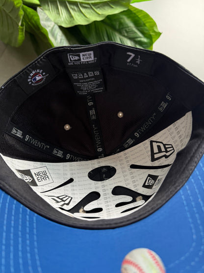 LA FITTED CAP