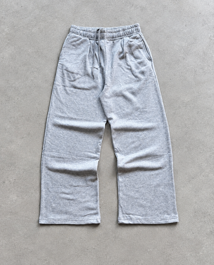 BAGGY GREY SWEATPANT