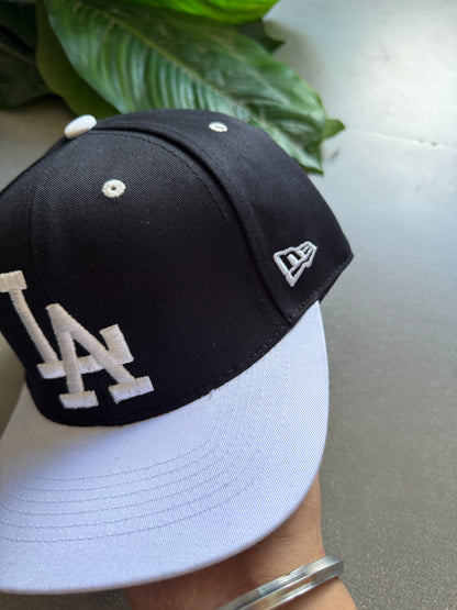 LA FITTED CAP