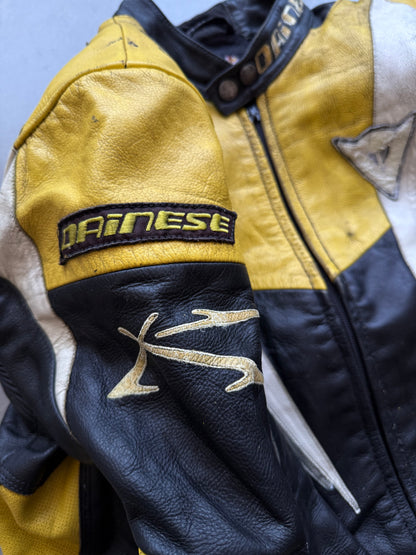 VINTAGE RARE DAINESE LEATHER BIKER JACKET (Safety pads)