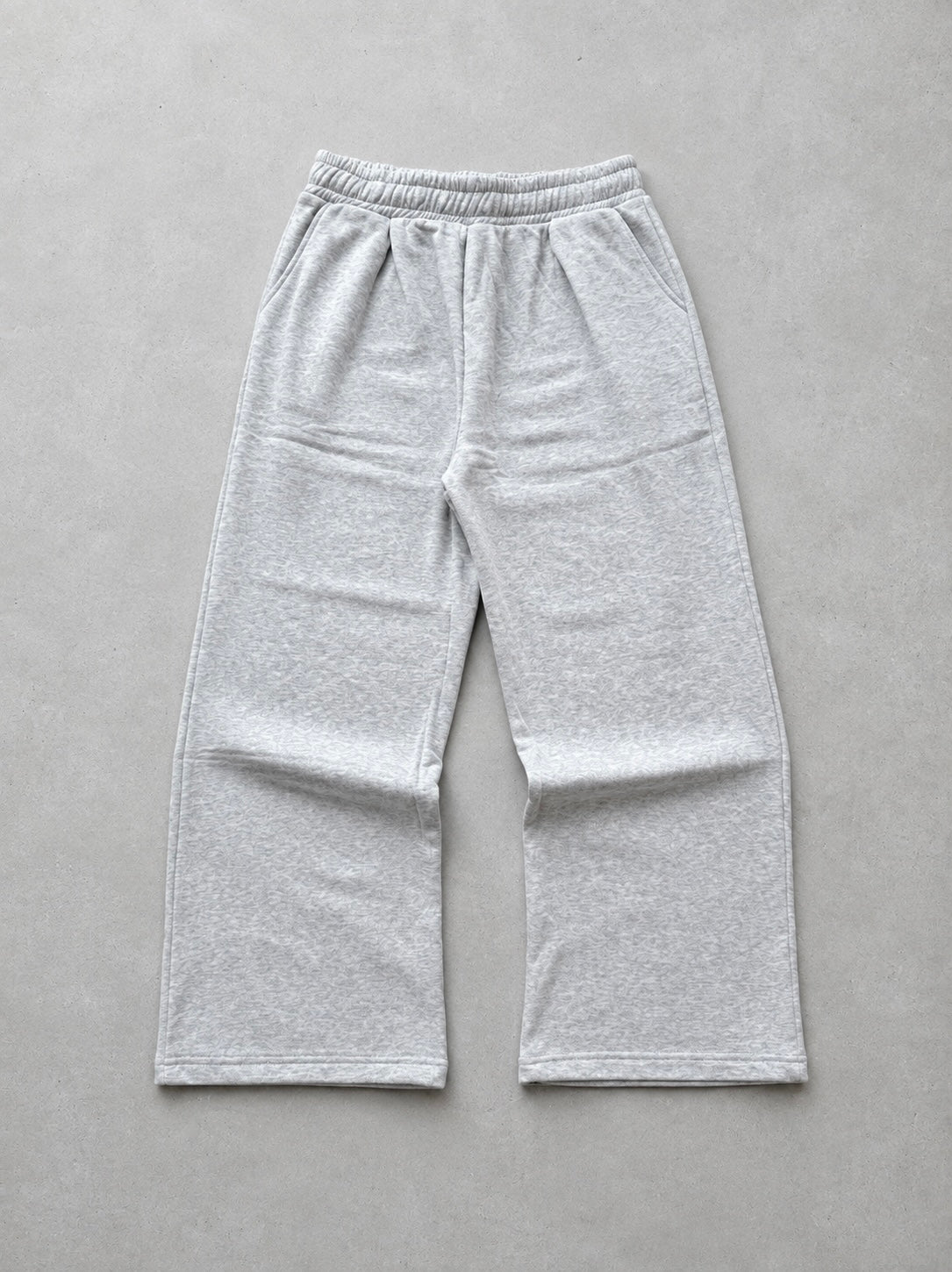 BAGGY LIGHT GREY SWEATPANT