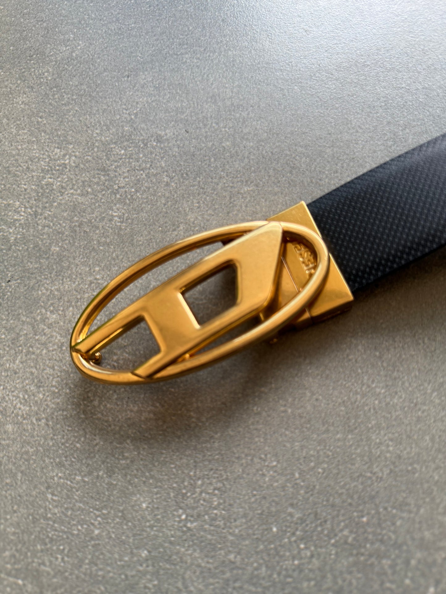 D BELT