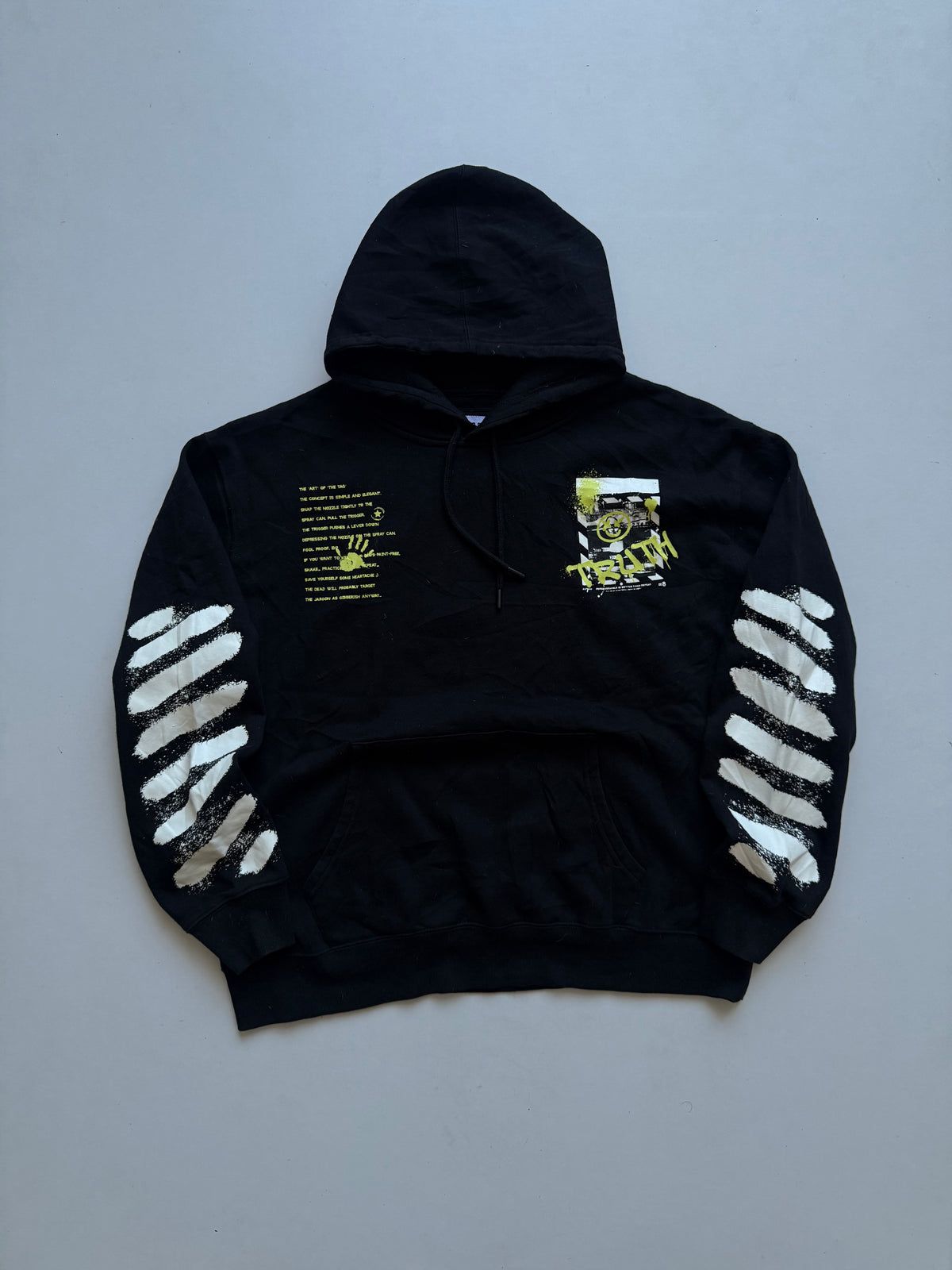 VINTAGE HERITAGE HOODIE
