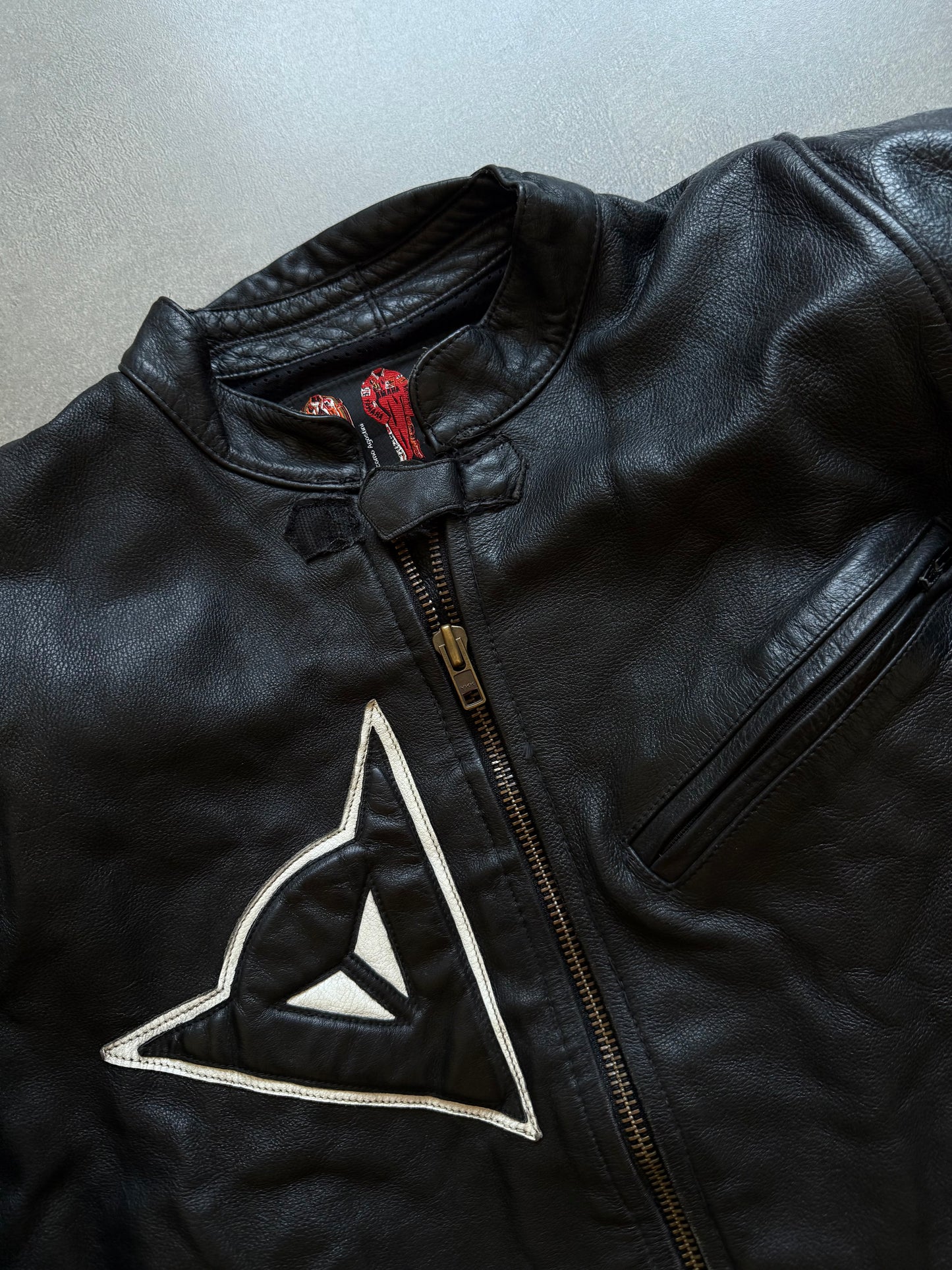 VINTAGE RARE DAINESE LEATHER BIKER JACKET 
(Safety pads)