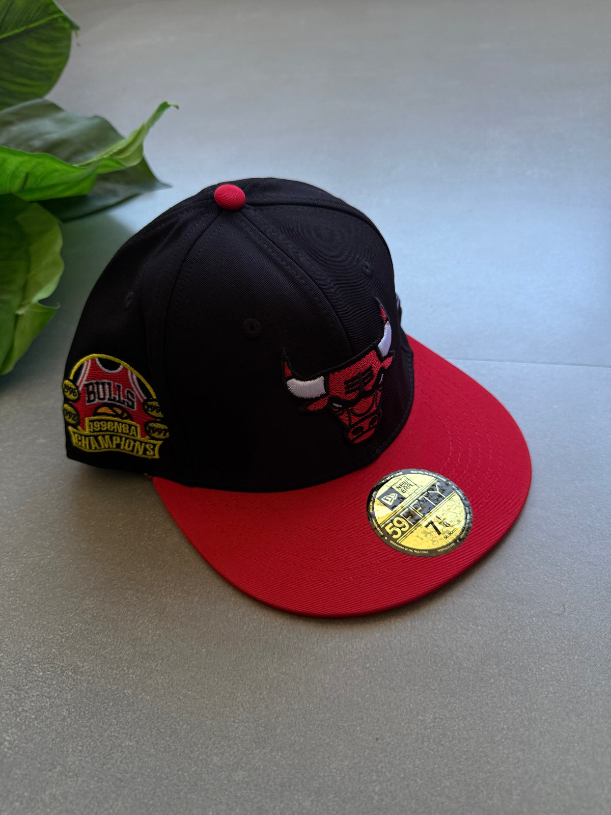 BULLS CUSTOMISED FITTED CAP