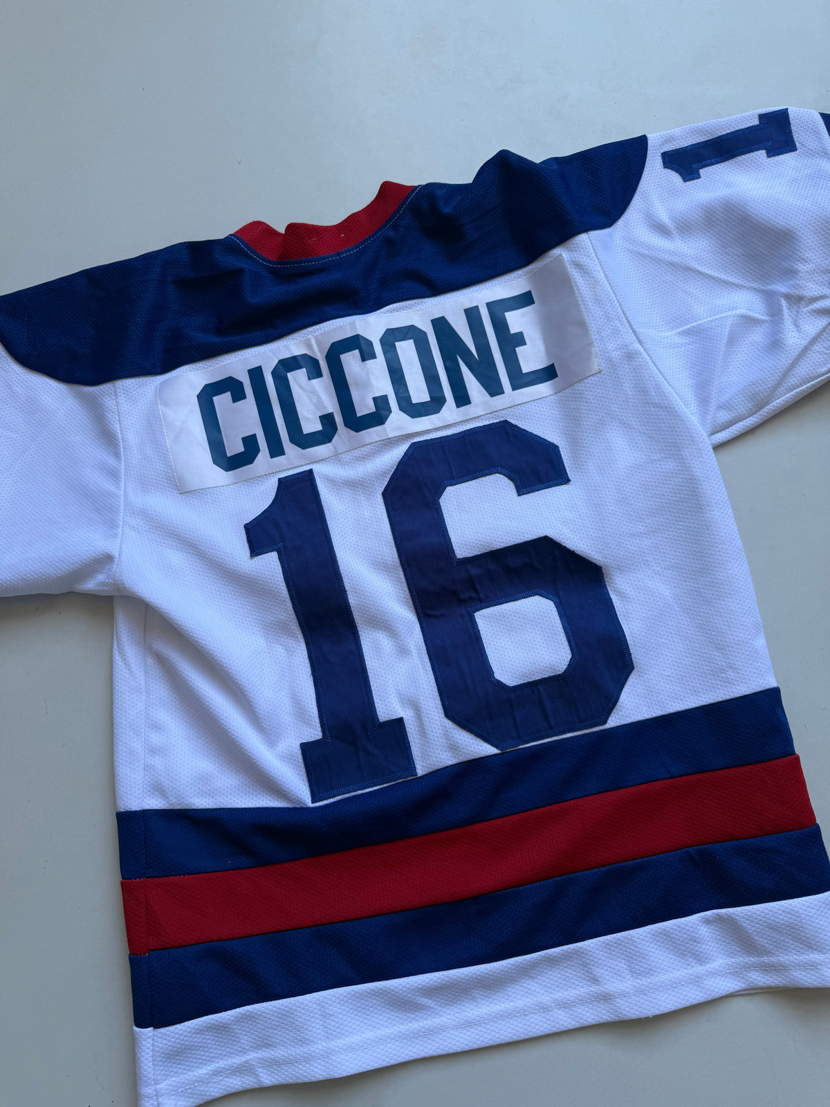 VINTAGE CAPITALS HOCKEY JERSEY