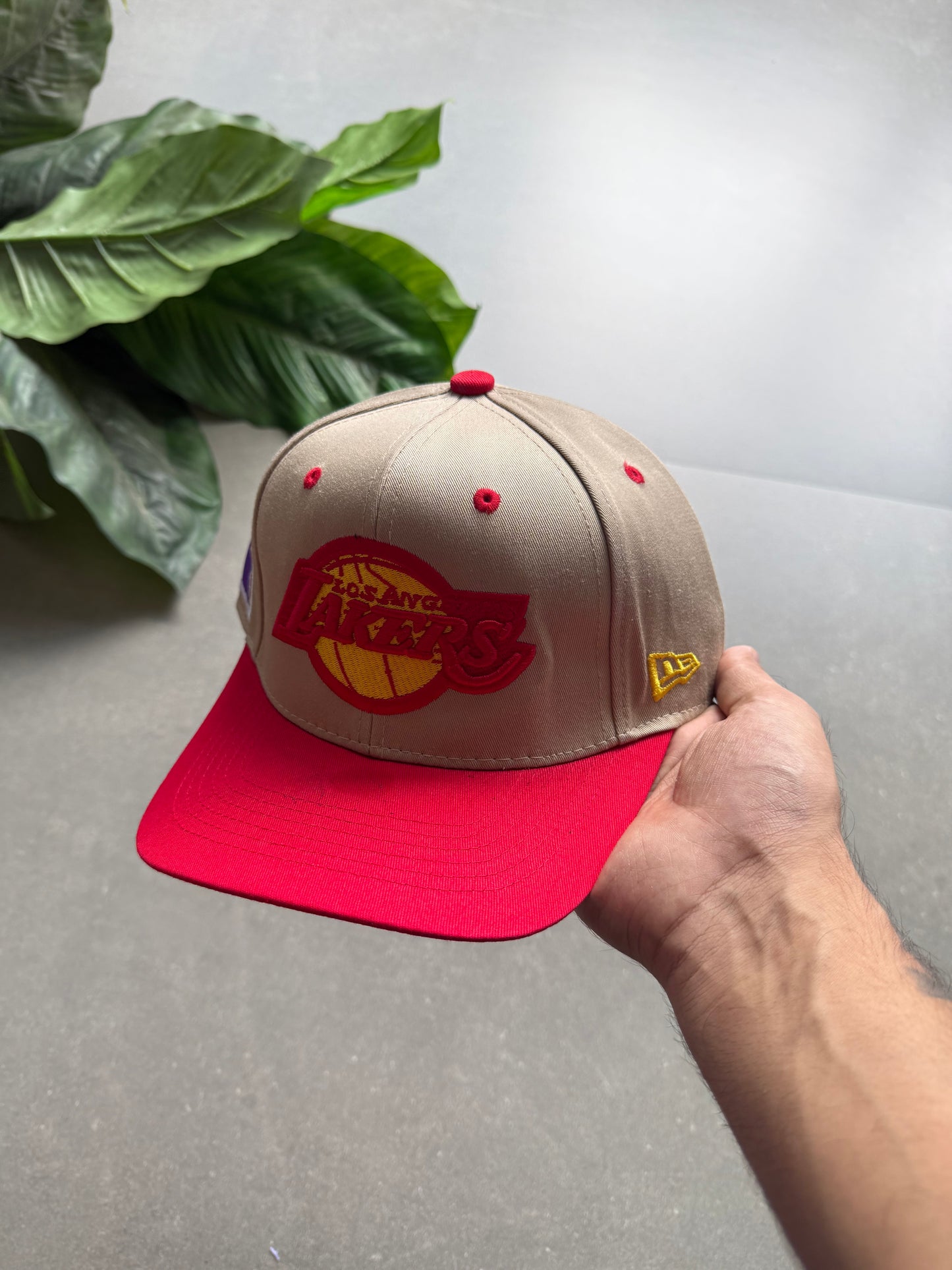 LAKERS ADJUSTABLE CAP