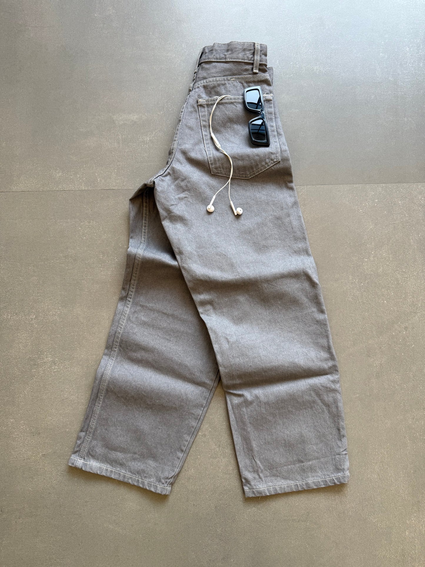 GREY BAGGY DENIM