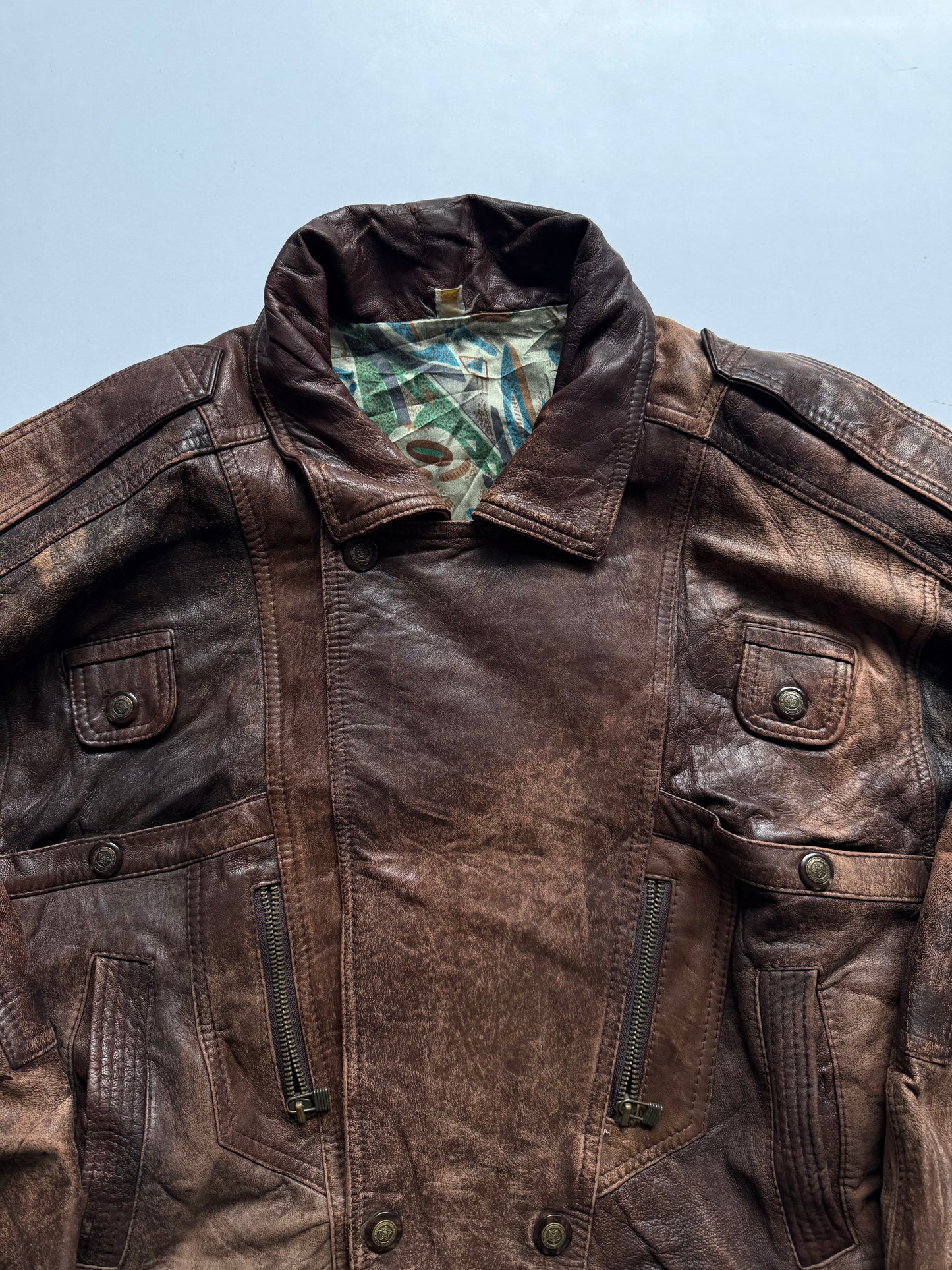 VINTAGE LEATHER JACKET