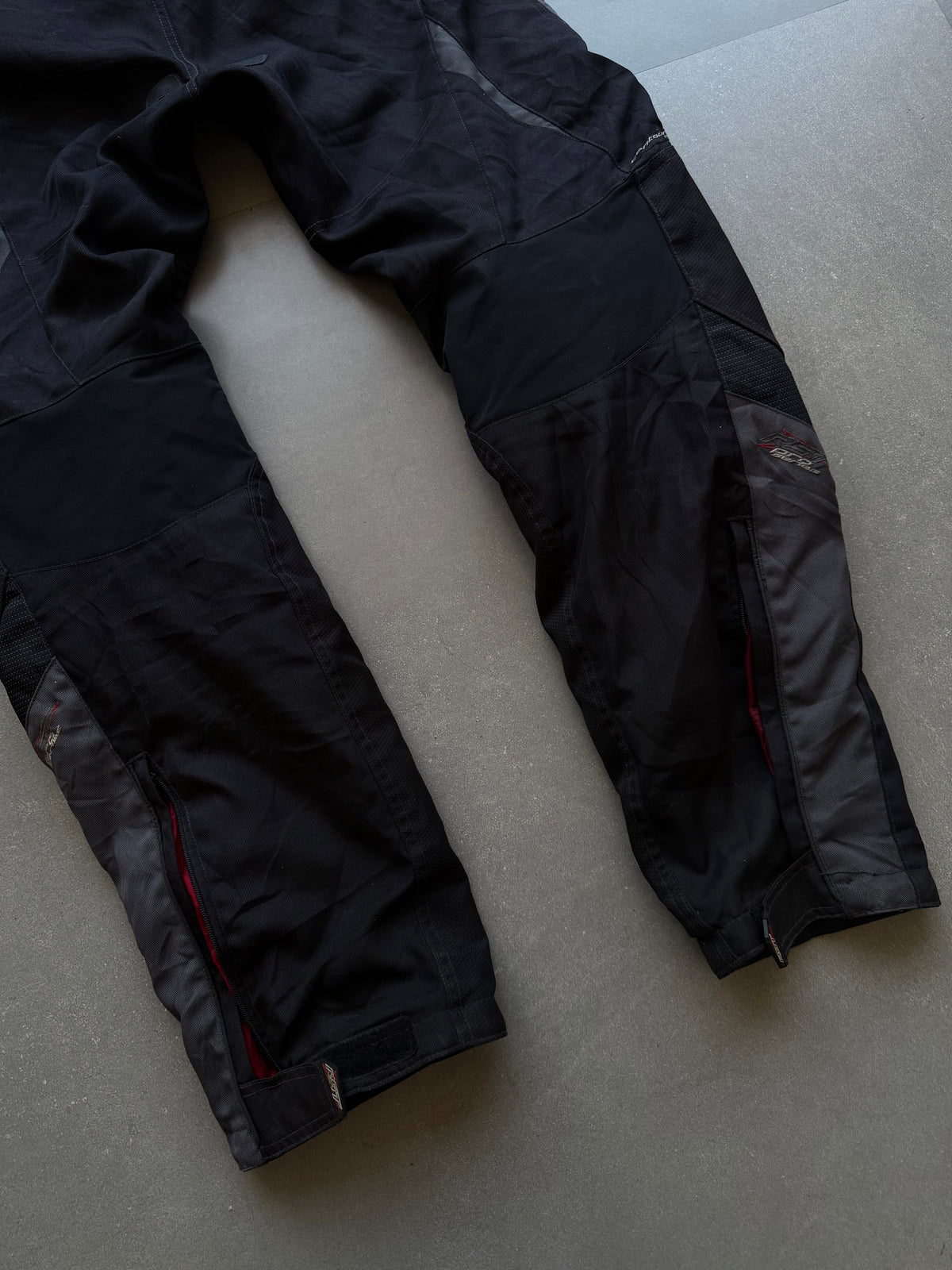 VINTAGE RST PRO SERIES RACING PANT (Safety pads)