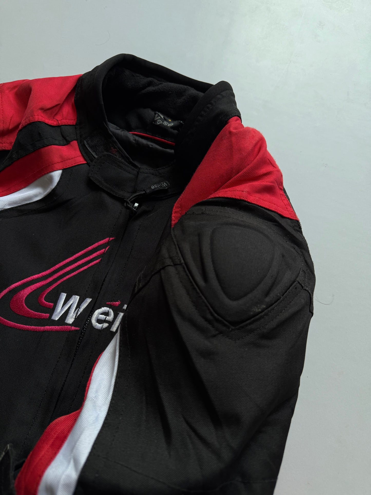 VINTAGE WEISE RACING JACKET 
(Rare find) (safety pads)