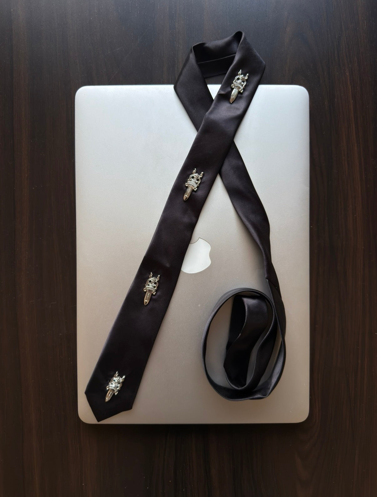 CH TIE