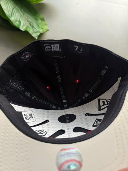 LA FITTED CAP