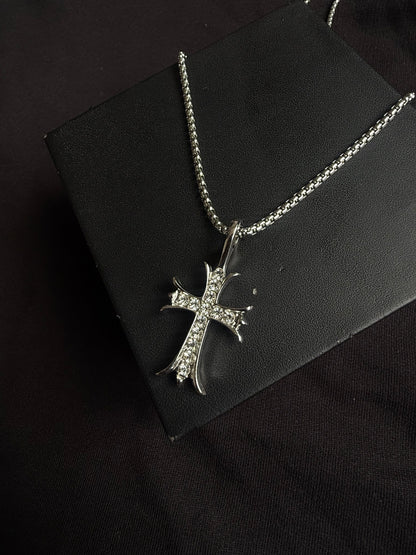 CROSS PENDANT